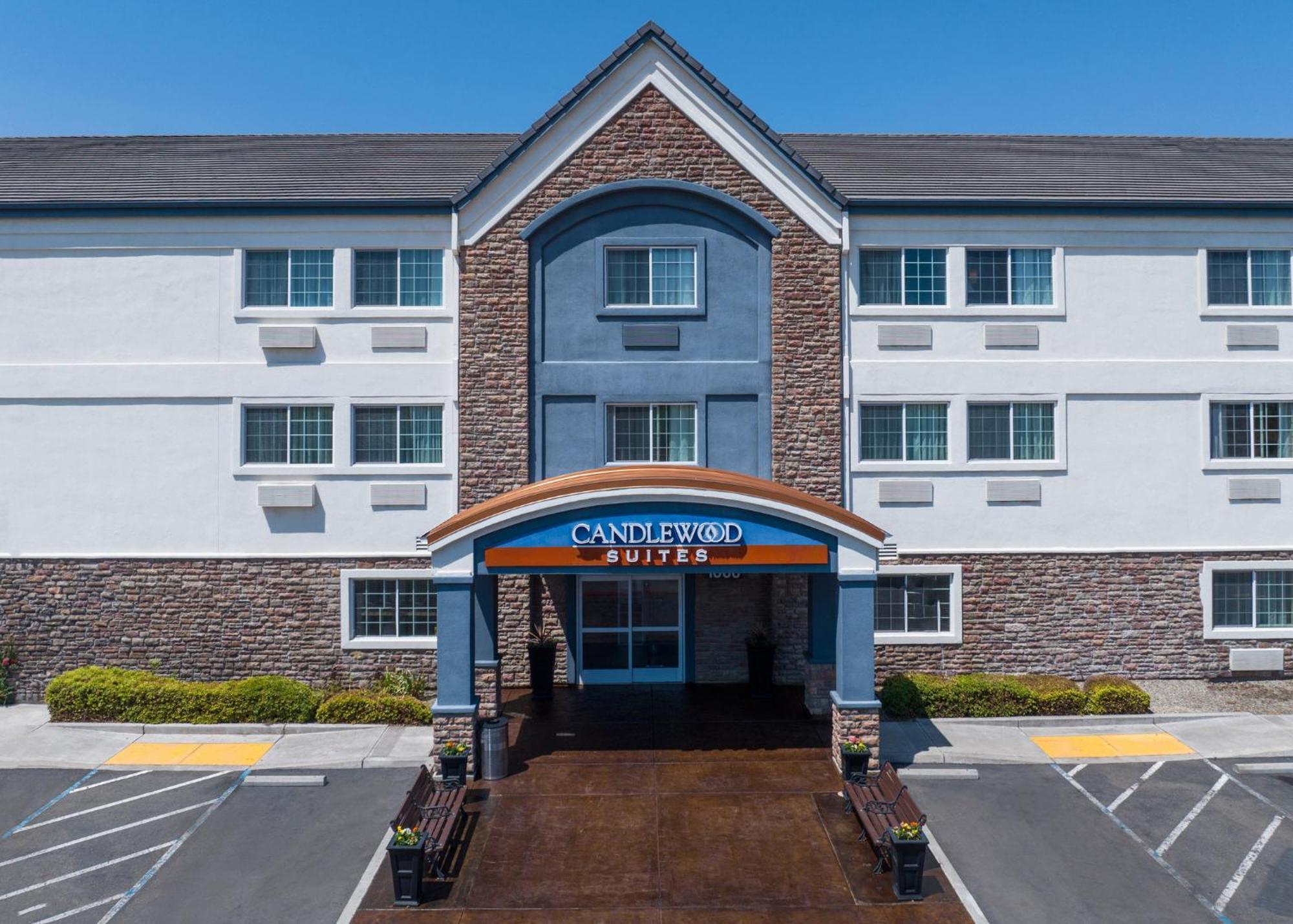 Candlewood Suites Turlock By Ihg Exterior foto