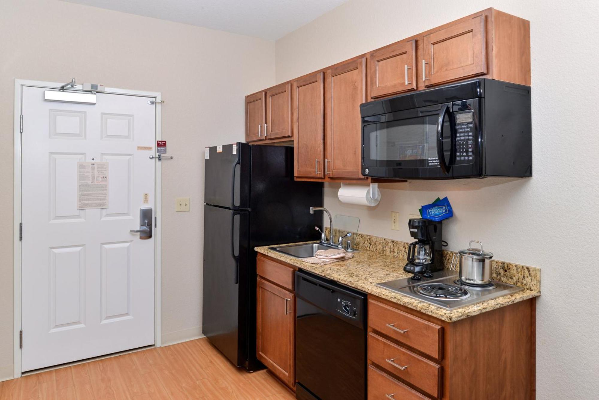Candlewood Suites Turlock By Ihg Exterior foto